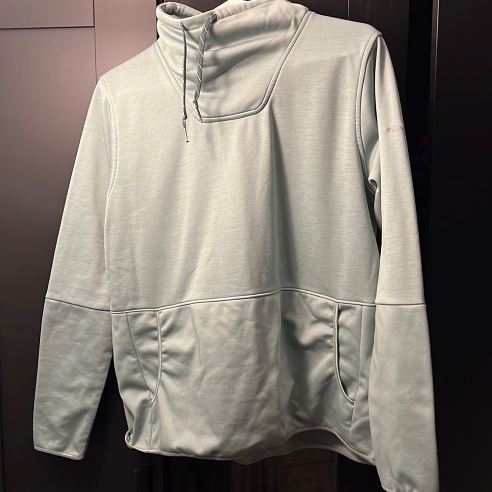 Fleece line Columbia shirt